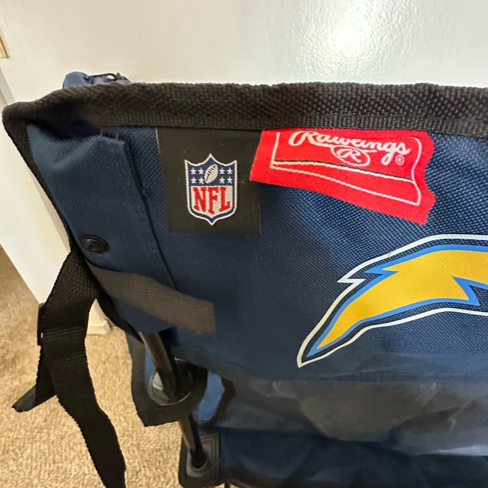 RAWLINGS LOS ANGELES CHARGERS QUAD CANVAS CHAIR - Picture 5 of 5